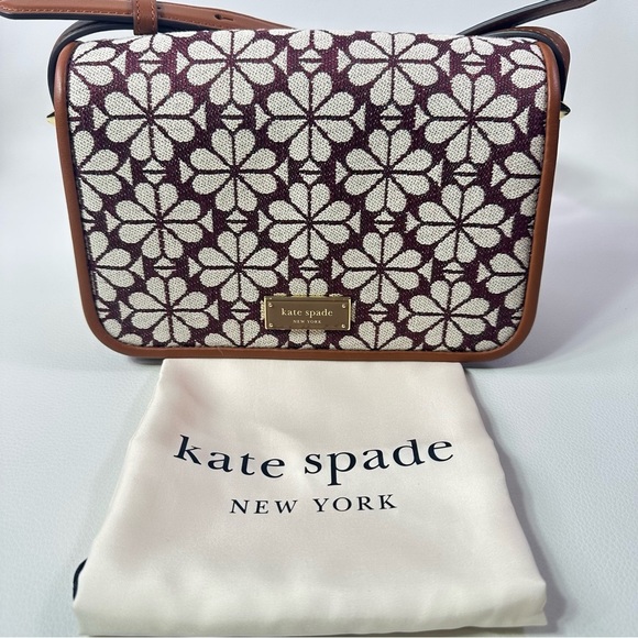 kate spade Handbags - NEW KATE SPADE FLOWER JACQUARD BURGUNDY CROSSBODY BAG !